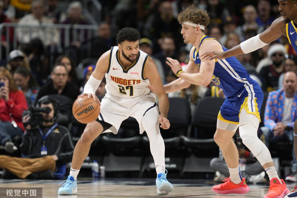 阵容与萨里 阵容与萨里